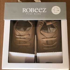 NWT Robeez 12-18 mo Aiden Boot